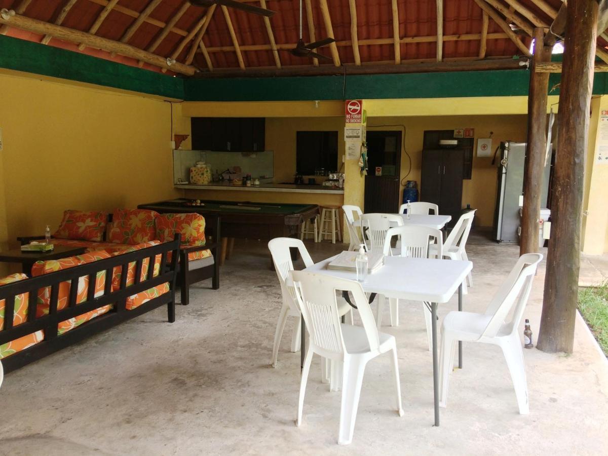 Amigos Hostel Cozumel Zewnętrze zdjęcie