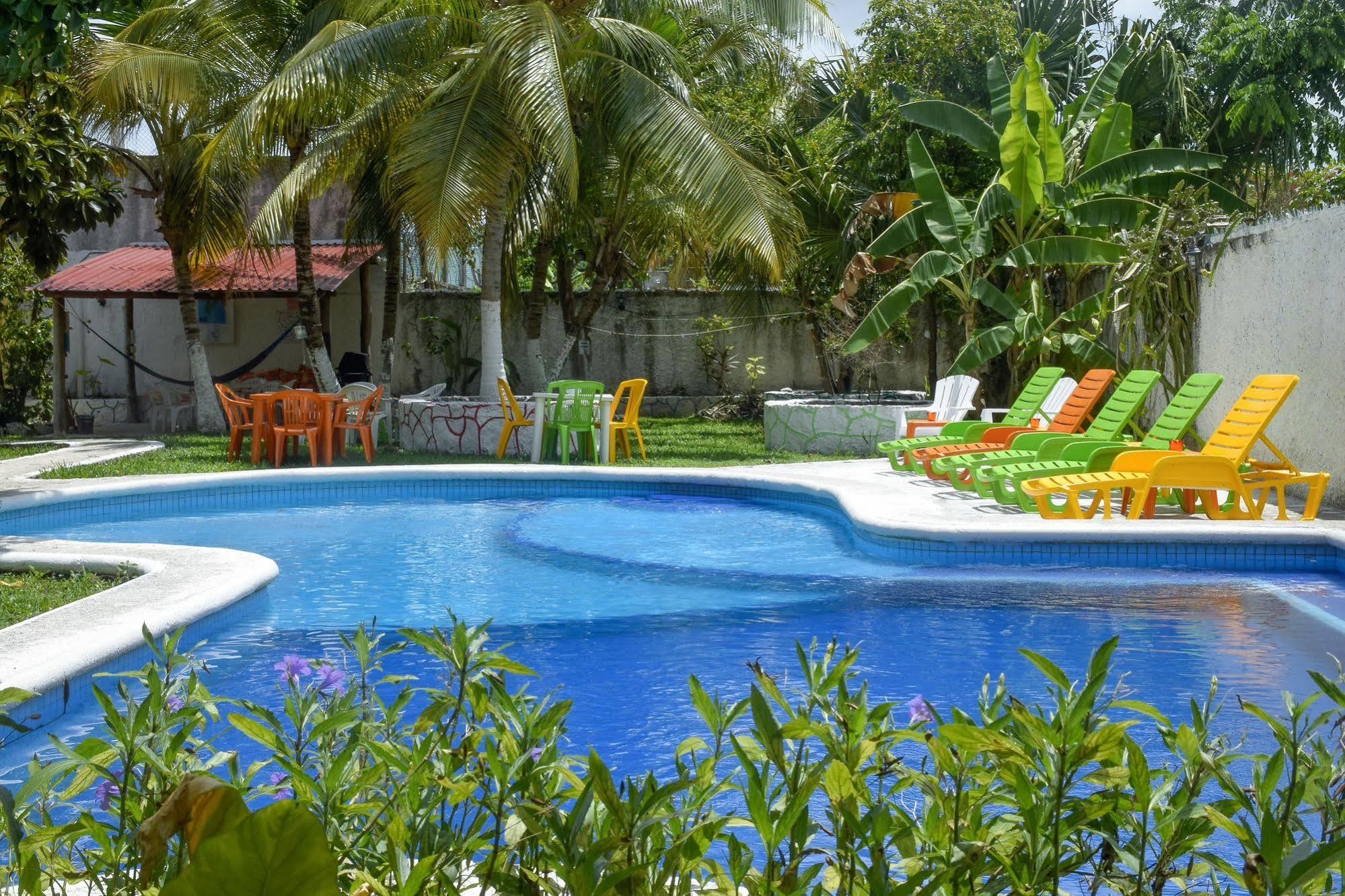 Amigos Hostel Cozumel Zewnętrze zdjęcie